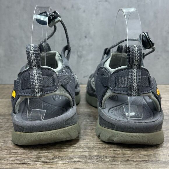 Keen~Women’s~Gray Whisper Closed Toe Sport Hiking Trail Sandals~Size 7 - Picture 4 of 8